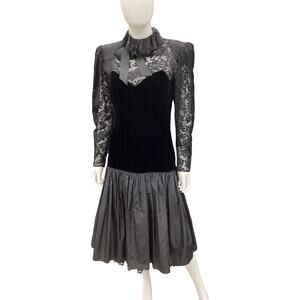 Vintage Emanuel Ungaro Parallele Paris Dress Women’s Size S Velvet Taffeta &Lace